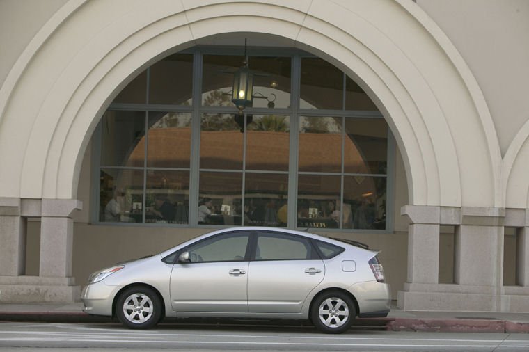 2004 Toyota Prius Picture